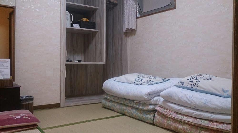 Asakusa Hostel Toukaisou Токио Екстериор снимка